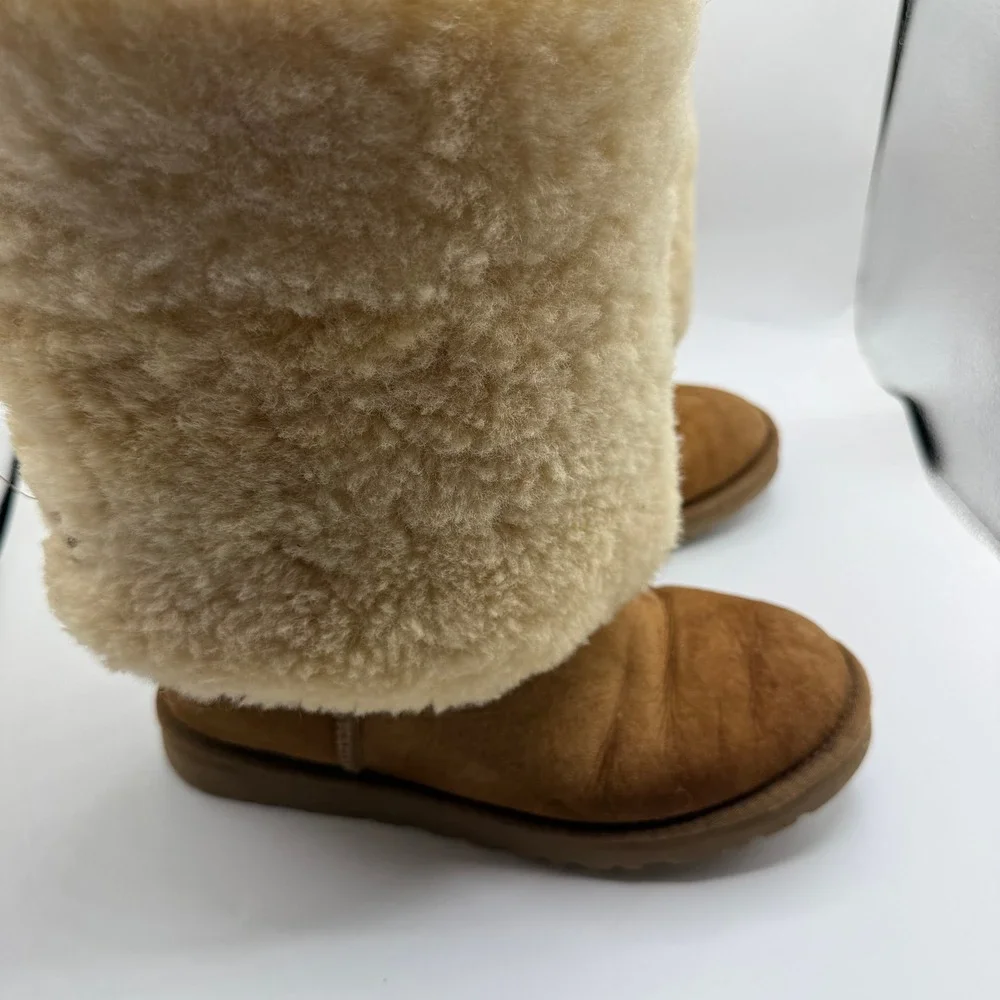 UGG over knee